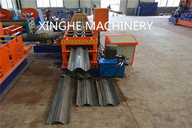 Trung Quốc Smart Highway Guardrail Roll Forming Machine For 2 Wave Galvanized Guardrail nhà cung cấp